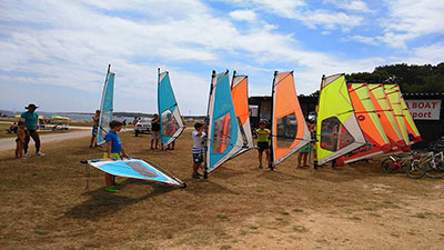 windsurf